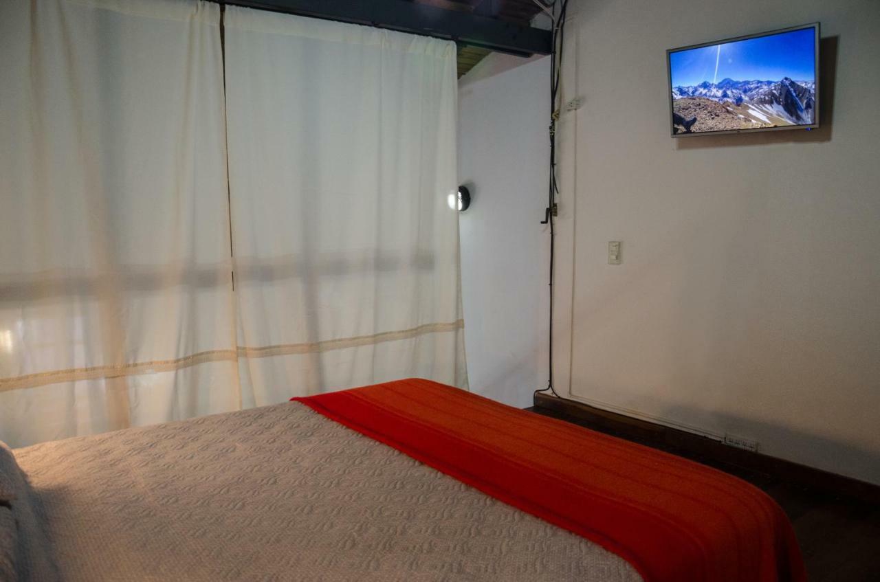 Departamento Loft, En Medio De La Ciudad Apartment เมนโดซา ภายนอก รูปภาพ
